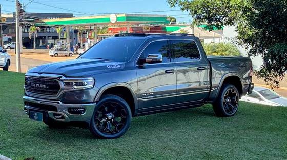 RAM 1500 5.7 V8 GASOLINA LIMITED CD 4X4 AUTOMÁTICO RAM 1500 5.7 V8 GASOLINA LIMITED CD 4X4 AUTOMÁTICO